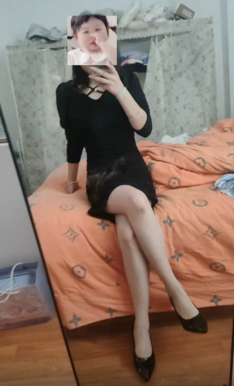 新乡八巷，在光华路头对面的小路